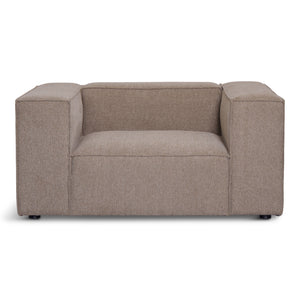 Hailey fauteuil in zand L: 136 × D: 100 × H: 64 cm