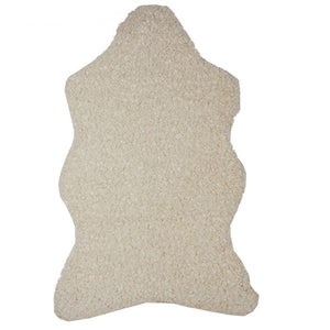 Villy - Kortharig imitatie lamsvel in wit 60x90 cm.