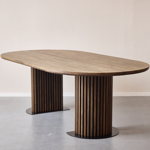 Matteo - Plank tafel handgemaakt schrijnwerk tafel met lattenbodem in gerookt eiken 240x120x77 cm