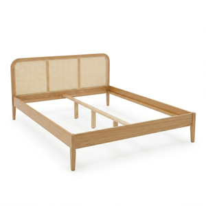 Jamie bedframe in eikenhout met rotan hoofdbord 180x200 cm