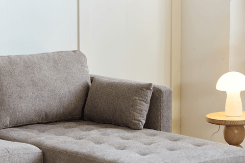 Lulu - Rechter en linker chaise longue bank in zand - L: 215 x D: 82 x H: 78 cm