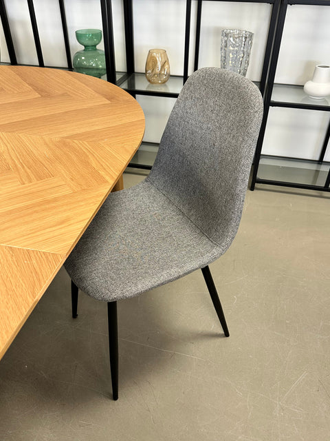 Anna eetkamerstoel - Grijs textiel met zwarte poten