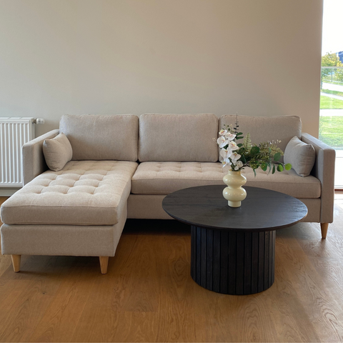 Lulu - Rechtsom en linksom omkeerbare chaise longue bank - Licht beige - L: 215 x D: 82 x H: 78 cm