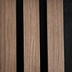 Voorbeeld akoestisch paneel in gerookt eikenfineer 150 x 120 mm