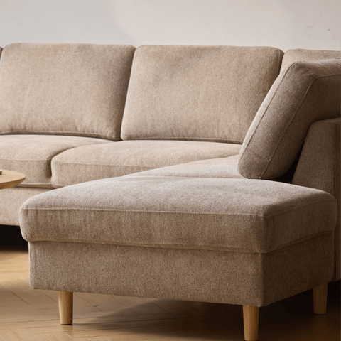 Jennifer linkszijdige U-sofa in zandkleur met chaise longue - L: 300 x D: 208 x H: 82 cm